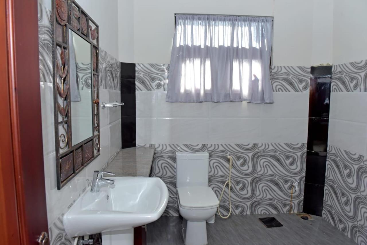 Sri Ra'Anana Villa مارافِلا المظهر الخارجي الصورة