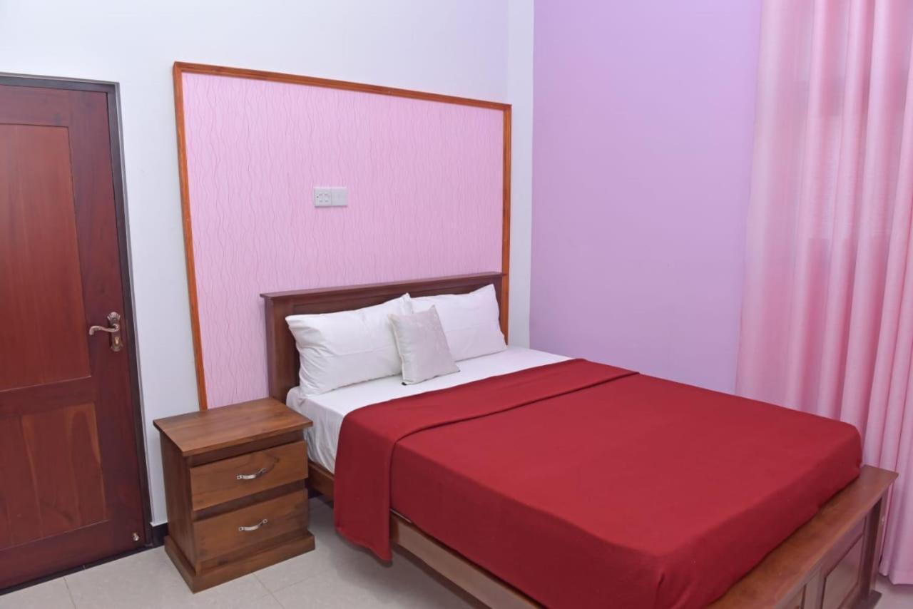 Sri Ra'Anana Villa مارافِلا المظهر الخارجي الصورة