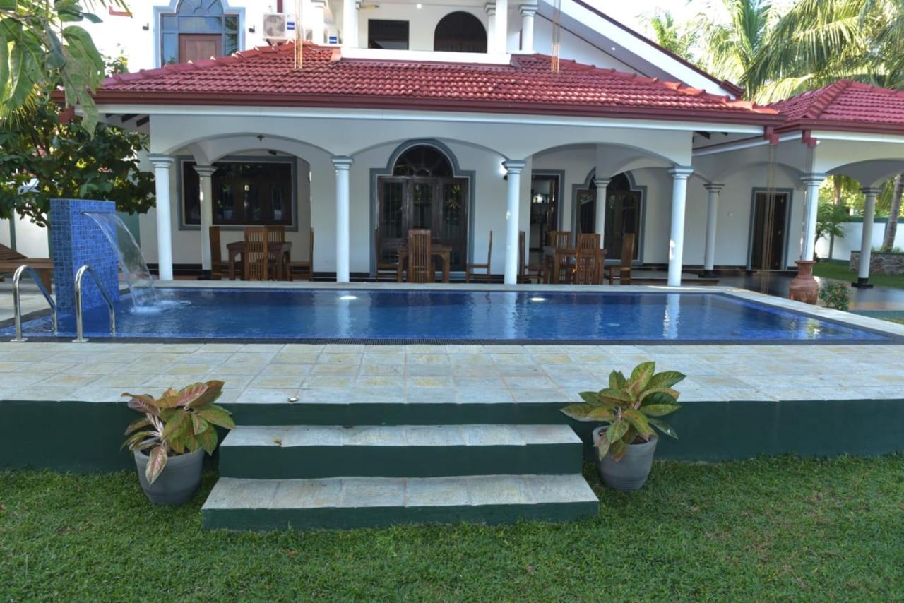Sri Ra'Anana Villa مارافِلا المظهر الخارجي الصورة
