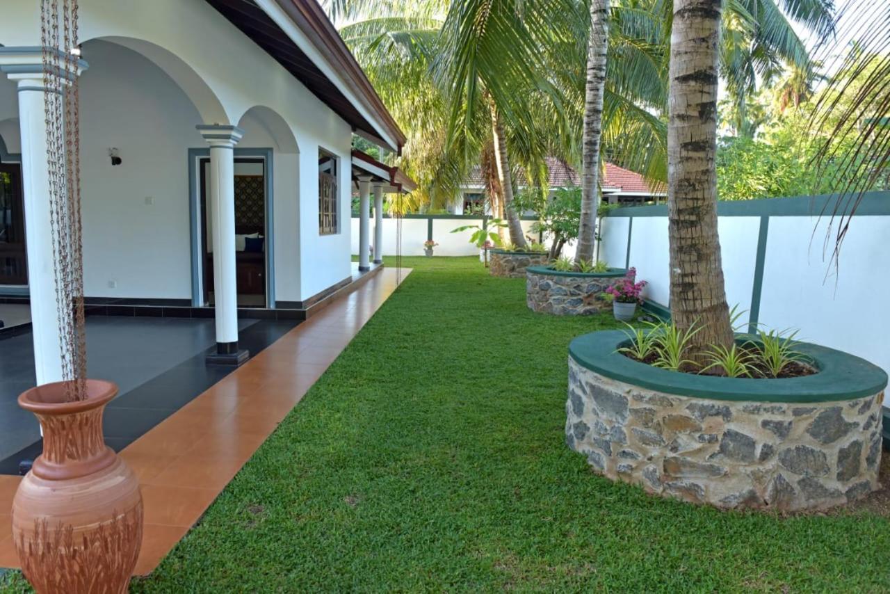 Sri Ra'Anana Villa مارافِلا المظهر الخارجي الصورة