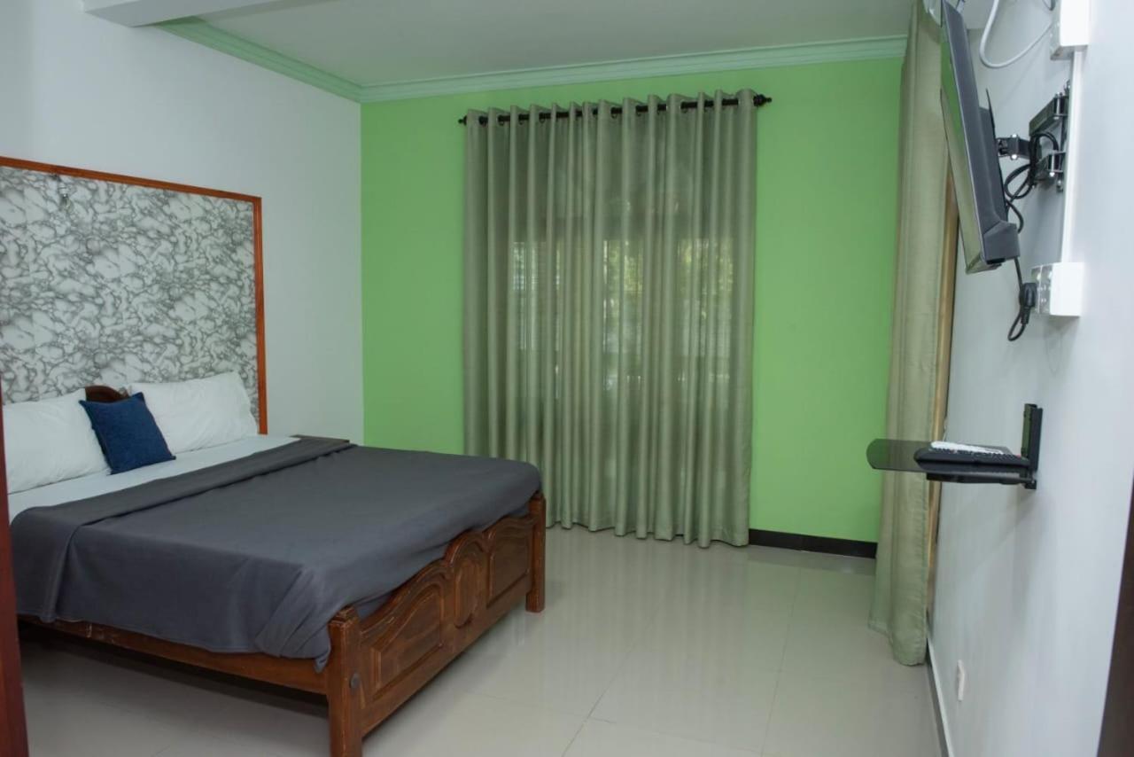 Sri Ra'Anana Villa مارافِلا المظهر الخارجي الصورة