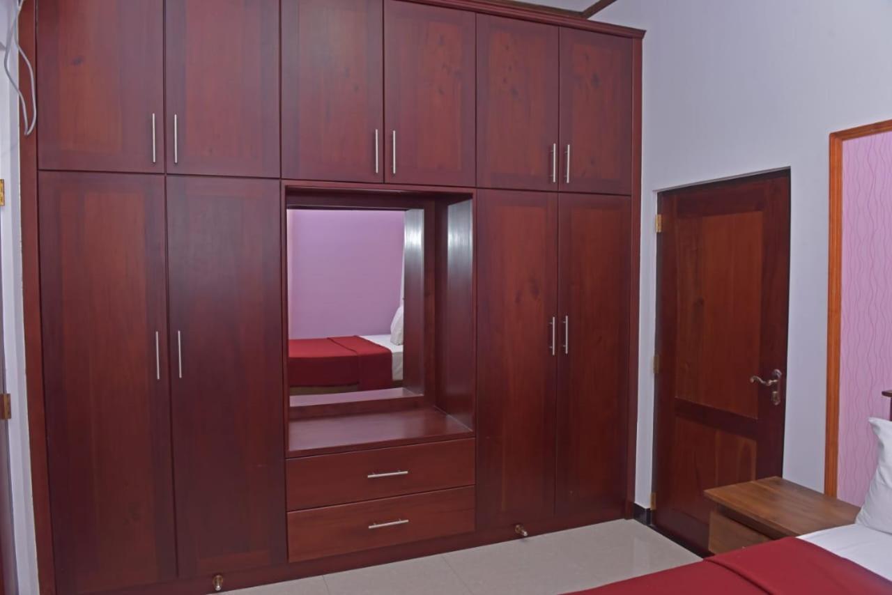 Sri Ra'Anana Villa مارافِلا المظهر الخارجي الصورة